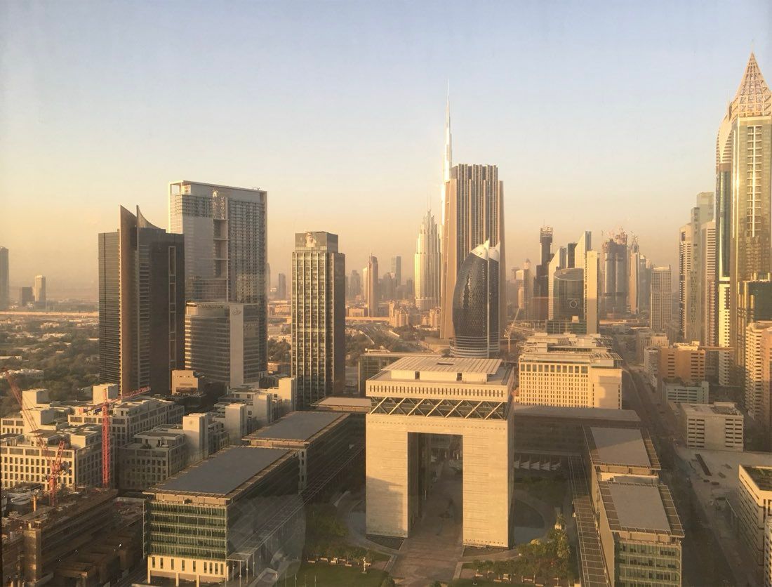Dubaï à l'aube