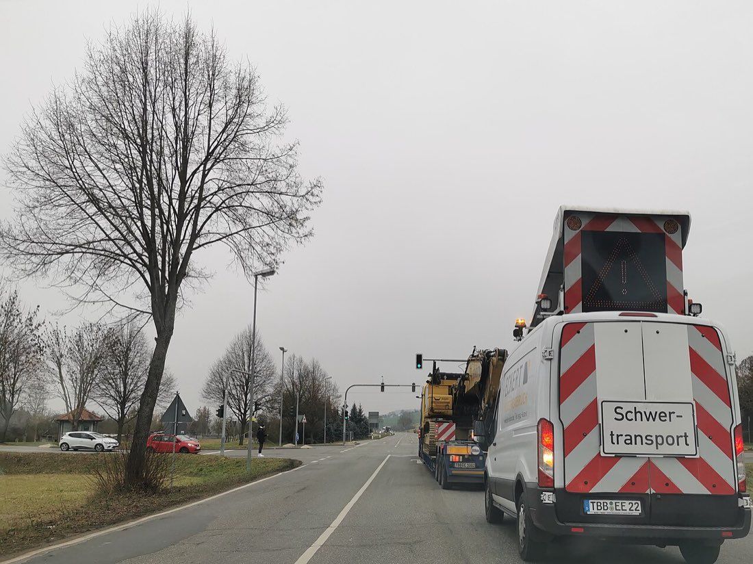 Transport exceptionnel · STSI, GEODIS Industrial Projects